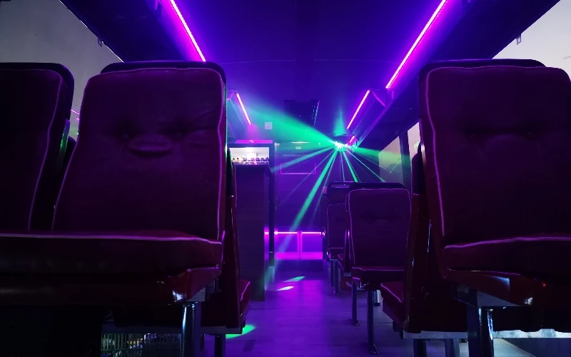 VIP Prosecco Party Bus