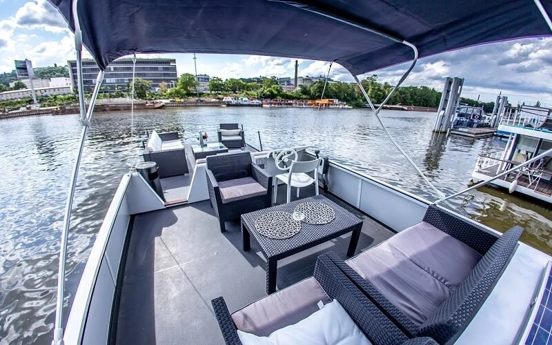 Luxuriöse Yacht-Kreuzfahrt